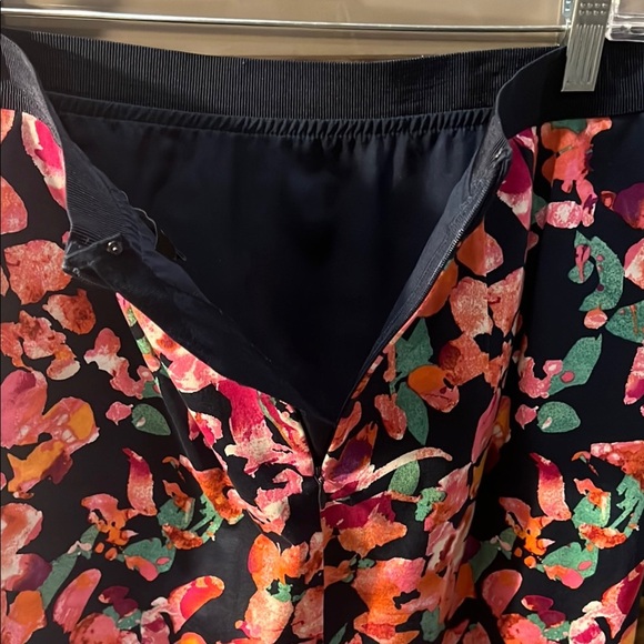 Ann Taylor Navy Pink floral print Skirt size 8 - Picture 8 of 12